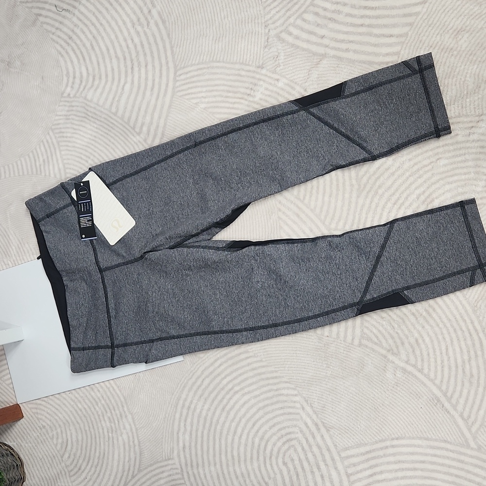 Lululemon Pace Rival Crop 22" | Heathered Black & Black | Size 6 - Picture 4 of 10